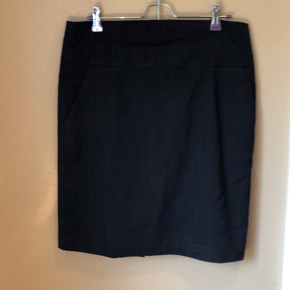 Banana Republic Pencil Skirt size 10, plaids